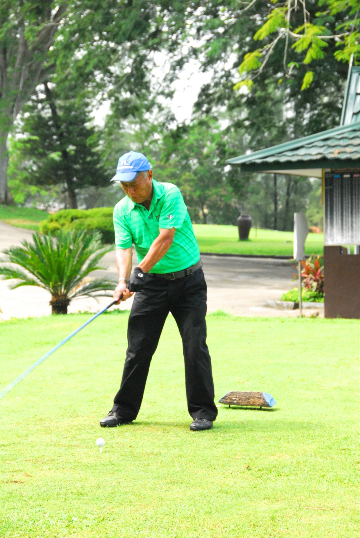 PRO15 157 GOLF DSC 0452.JPG